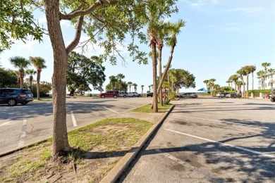 A Thoughtful Transformation - 301 Kelsall Avenue, St. Simons on Sea Island Golf Club in Georgia - for sale on GolfHomes.com, golf home, golf lot