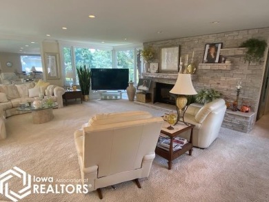 Spacious 5-Bedroom Home Overlooking Veterans Memorial Golf on All Vets Golf Club in Iowa - for sale on GolfHomes.com, golf home, golf lot
