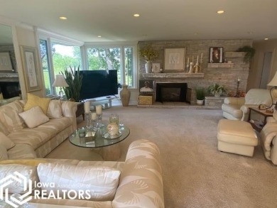 Spacious 5-Bedroom Home Overlooking Veterans Memorial Golf on All Vets Golf Club in Iowa - for sale on GolfHomes.com, golf home, golf lot