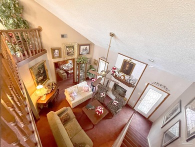 Opportunity knocks by the Bluewater Bay Golf Course! This on Golf Club at Bluewater Bay Resort in Florida - for sale on GolfHomes.com, golf home, golf lot