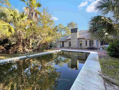 Opportunity knocks by the Bluewater Bay Golf Course! This on Golf Club at Bluewater Bay Resort in Florida - for sale on GolfHomes.com, golf home, golf lot