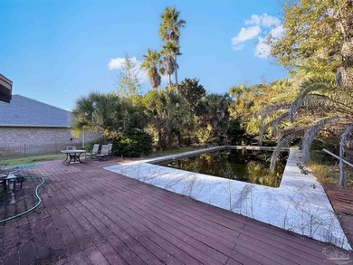 Opportunity knocks by the Bluewater Bay Golf Course! This on Golf Club at Bluewater Bay Resort in Florida - for sale on GolfHomes.com, golf home, golf lot