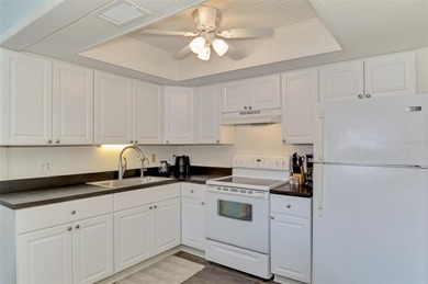 WELCOME TO YOUR PERFECT SLICE OF PARADISE ON BEAUTIFUL VENICE on Lake Venice Golf Club in Florida - for sale on GolfHomes.com, golf home, golf lot