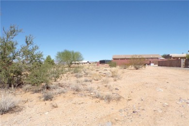 Nice flat lot on a paved road. Be a part of this golf course on Valle Vista Golf Course in Arizona - for sale on GolfHomes.com, golf home, golf lot