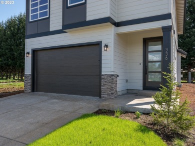 Introducing contemporary construction, conveniently located just on Emerald Valley Golf Course in Oregon - for sale on GolfHomes.com, golf home, golf lot