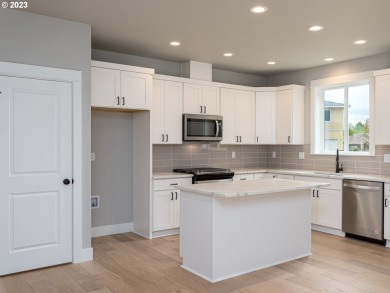 Introducing contemporary construction, conveniently located just on Emerald Valley Golf Course in Oregon - for sale on GolfHomes.com, golf home, golf lot