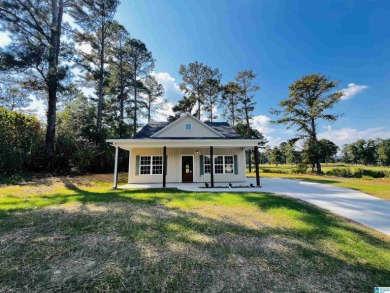 WHITE PLAINS SCHOOLS- Welcome to this stunning custom-built home on  in Alabama - for sale on GolfHomes.com, golf home, golf lot