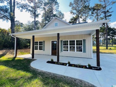 WHITE PLAINS SCHOOLS- Welcome to this stunning custom-built home on  in Alabama - for sale on GolfHomes.com, golf home, golf lot