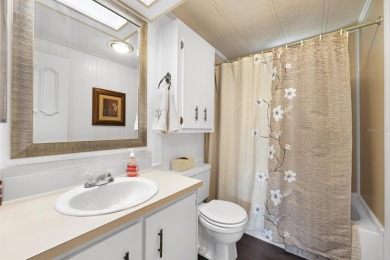 Super Cute Move-In Ready Home in Golfing Community!  Welcome to on Maple Leaf Golf and Country Club in Florida - for sale on GolfHomes.com, golf home, golf lot