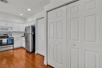 This remodeled 2-bedroom, 2-bath attached villa is located in on Lexington Country Club in Florida - for sale on GolfHomes.com, golf home, golf lot