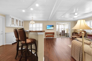 Super Cute Move-In Ready Home in Golfing Community!  Welcome to on Maple Leaf Golf and Country Club in Florida - for sale on GolfHomes.com, golf home, golf lot