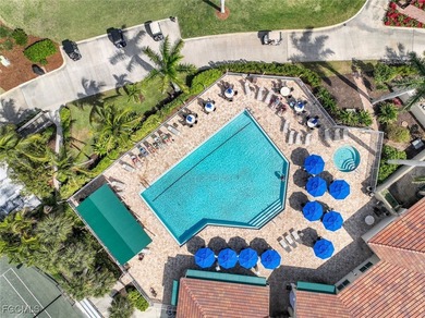 This remodeled 2-bedroom, 2-bath attached villa is located in on Lexington Country Club in Florida - for sale on GolfHomes.com, golf home, golf lot