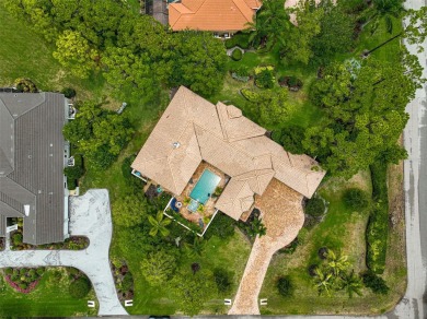 **NEWER CONSTRUCTION (2014) -- IMPRESSIVE, CUSTOM *COURTYARD on The Oaks Club in Florida - for sale on GolfHomes.com, golf home, golf lot