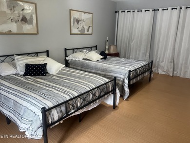 Fully furnished 2 bedroom 2 bath one level condo is in excellent on Druid Hills Golf Club in Tennessee - for sale on GolfHomes.com, golf home, golf lot