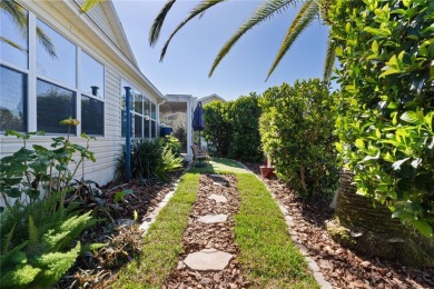 BOND PAID! FULL 3-CAR GARAGE on this stunning 3/2 Amarillo on a on The Links of Spruce Creek in Florida - for sale on GolfHomes.com, golf home, golf lot