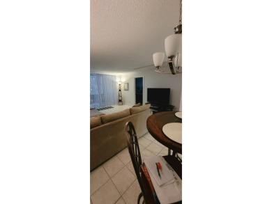 Desirable first floor 2/2 condo in The Fountains Country Club on Fountains Golf and Country Club in Florida - for sale on GolfHomes.com, golf home, golf lot