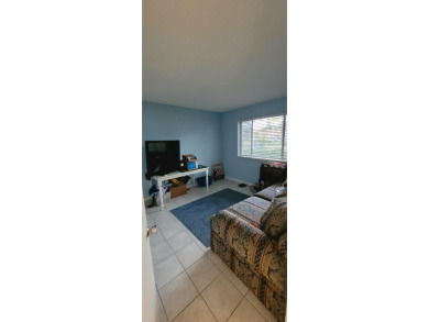 Desirable first floor 2/2 condo in The Fountains Country Club on Fountains Golf and Country Club in Florida - for sale on GolfHomes.com, golf home, golf lot
