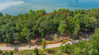 This lot allows for a lower level walk-out plan on .79 acres on The Reserve At Lake Keowee in South Carolina - for sale on GolfHomes.com, golf home, golf lot