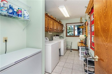 Located in a friendly, social neighborhood near the golf course on Holiday Island Golf Course in Arkansas - for sale on GolfHomes.com, golf home, golf lot