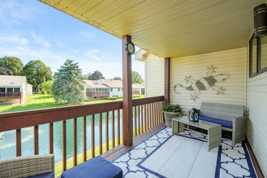 Lovely Lakes of Woodbridge condo. Two bedroom, two full bath in on The Moors Golf Club in Michigan - for sale on GolfHomes.com, golf home, golf lot