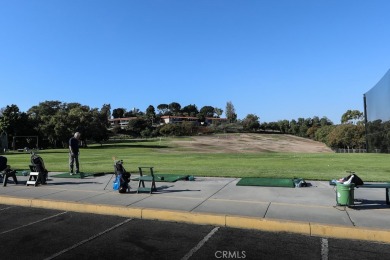 End unit, 3-bedroom, 2-bathroom Villa Puerta, boasting mountain on Leisure Village Par 3 Golf Course in California - for sale on GolfHomes.com, golf home, golf lot