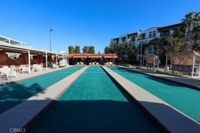 End unit, 3-bedroom, 2-bathroom Villa Puerta, boasting mountain on Leisure Village Par 3 Golf Course in California - for sale on GolfHomes.com, golf home, golf lot