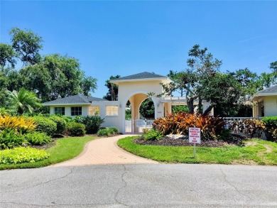 This bright and beautiful 3 bedroom, 2 1/2 bath home is on Stoneybrook Golf and Country Club of Sarasota in Florida - for sale on GolfHomes.com, golf home, golf lot