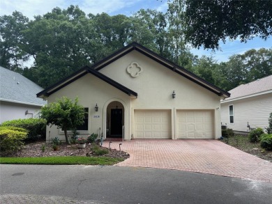 Charming Golf Course Patio Home in Haile Plantation on Haile Plantation Golf and Country Club in Florida - for sale on GolfHomes.com, golf home, golf lot
