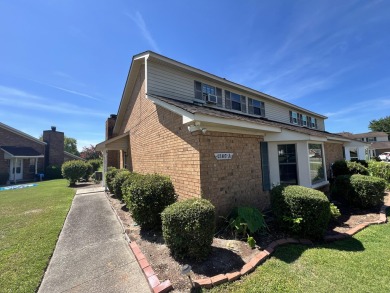 This Condo backs up to the Property backs up to the 17th green on Goshen Plantation Golf Club in Georgia - for sale on GolfHomes.com, golf home, golf lot