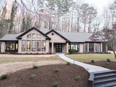 Discover this completely remodeled 5-bedroom, 4.5-bath home that on Nob North Golf Course in Georgia - for sale on GolfHomes.com, golf home, golf lot