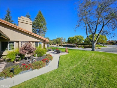 Beautifully remodeled 3 bedroom, 2 full bath home in Crown on BlackLake Resort Golf Course in California - for sale on GolfHomes.com, golf home, golf lot