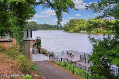 Welcome to Shadow Lake Village.  Middletown's only Adult on Shadow Lake Village in New Jersey - for sale on GolfHomes.com, golf home, golf lot