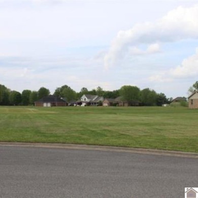 Lot#11 on Doral Court offers an exceptional opportunity to build on Drake Creek Golf Club in Kentucky - for sale on GolfHomes.com, golf home, golf lot
