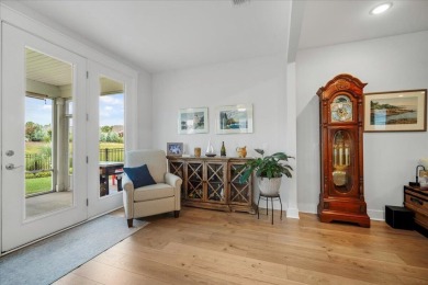 Meticulously cared for and move-in ready, this sought-after on Cypress Point Par 3 in South Carolina - for sale on GolfHomes.com, golf home, golf lot