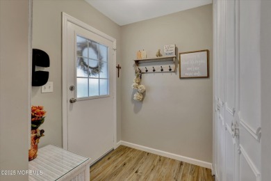Updated & move-in ready, this 2 BR, 2 Bath home with a one car on Greenbriar Woodlands in New Jersey - for sale on GolfHomes.com, golf home, golf lot