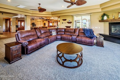 Looking for garage space??? Check out this Luxurious Residential on London Bridge Golf Course in Arizona - for sale on GolfHomes.com, golf home, golf lot