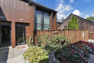 Discover your peaceful retreat at 4755 Crazy Horse Lane in on Little Turtle Golf Club in Ohio - for sale on GolfHomes.com, golf home, golf lot
