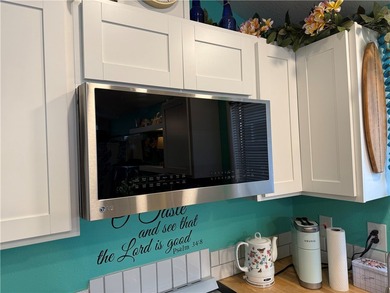 2 bedroom 1 bath with covered deck and parking. Newly remodeled on Riverview Golf Course in Arizona - for sale on GolfHomes.com, golf home, golf lot