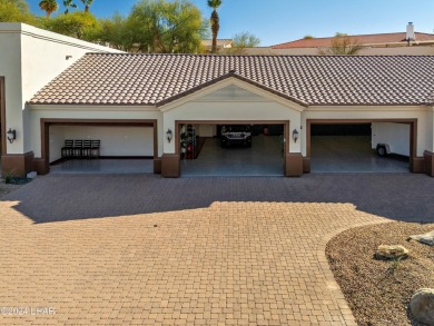 Looking for garage space??? Check out this Luxurious Residential on London Bridge Golf Course in Arizona - for sale on GolfHomes.com, golf home, golf lot