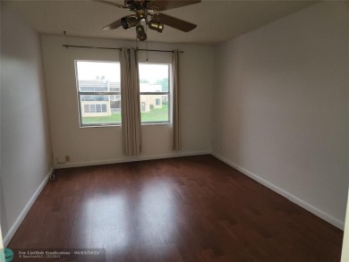 55+ COMMUNITY, UNIT IS ON THE 2nd FLOOR, WELL KEPT BUILDING #120 on Sunrise Lakes Phase III in Florida - for sale on GolfHomes.com, golf home, golf lot
