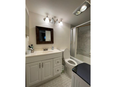 Well maintained updated 2/2 55+ condo, first floor with serene on Hollybrook Golf and Tennis Club  in Florida - for sale on GolfHomes.com, golf home, golf lot