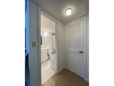 Well maintained updated 2/2 55+ condo, first floor with serene on Hollybrook Golf and Tennis Club  in Florida - for sale on GolfHomes.com, golf home, golf lot