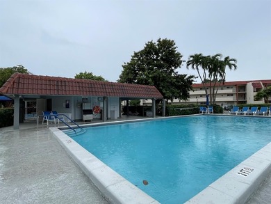 Well maintained updated 2/2 55+ condo, first floor with serene on Hollybrook Golf and Tennis Club  in Florida - for sale on GolfHomes.com, golf home, golf lot