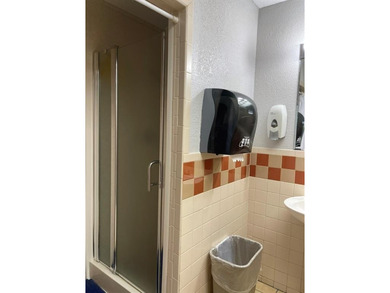 Well maintained updated 2/2 55+ condo, first floor with serene on Hollybrook Golf and Tennis Club  in Florida - for sale on GolfHomes.com, golf home, golf lot