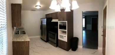 Looking for a home with no HOA's that offers possibilities with on Mount Dora Golf Club in Florida - for sale on GolfHomes.com, golf home, golf lot