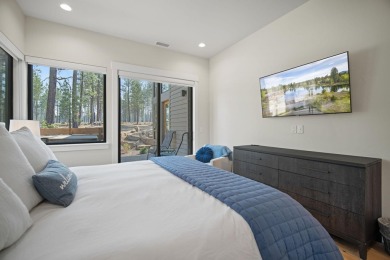 Don't miss this turnkey opportunity to own a beautifully on Sunriver Caldera Springs Golf Course in Oregon - for sale on GolfHomes.com, golf home, golf lot