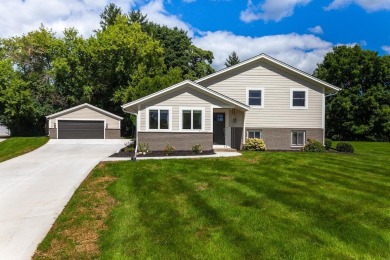 Enjoy shared deeded access to Pewaukee Lake! Perfect for on Western Lakes Golf Club in Wisconsin - for sale on GolfHomes.com, golf home, golf lot