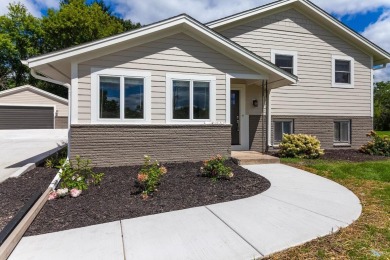 Enjoy shared deeded access to Pewaukee Lake! Perfect for on Western Lakes Golf Club in Wisconsin - for sale on GolfHomes.com, golf home, golf lot