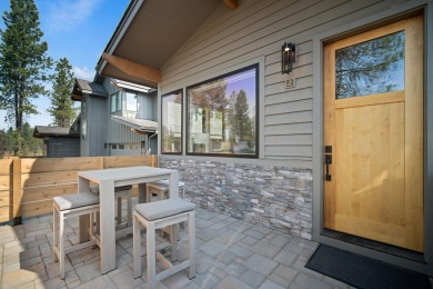 Don't miss this turnkey opportunity to own a beautifully on Sunriver Caldera Springs Golf Course in Oregon - for sale on GolfHomes.com, golf home, golf lot