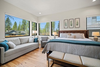 Don't miss this turnkey opportunity to own a beautifully on Sunriver Caldera Springs Golf Course in Oregon - for sale on GolfHomes.com, golf home, golf lot
